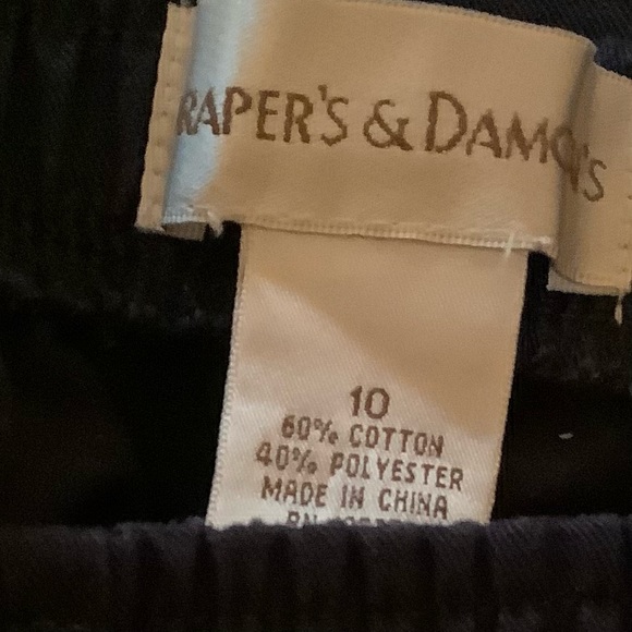 Drapers and Damon’s woman’s black slacks size 10 - Picture 4 of 4